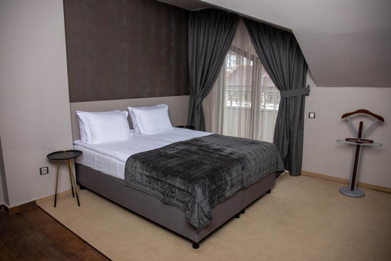 Ores Boutique Hotel Bansko Bagian luar foto